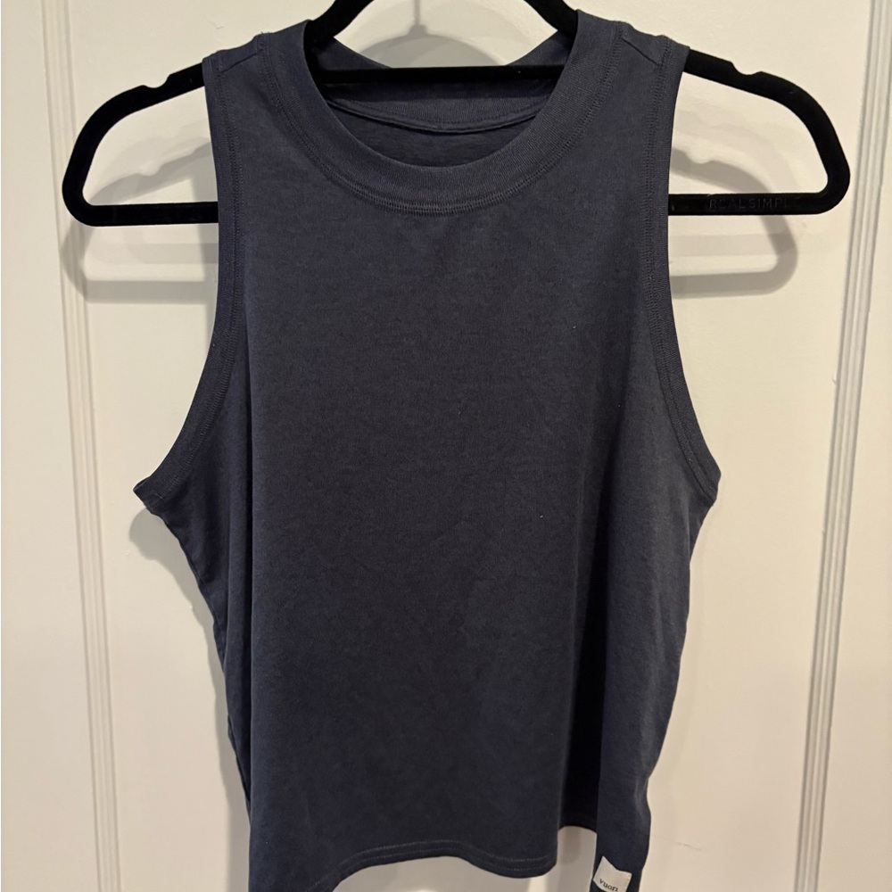 Vuori Energy Tank- Dark Gray